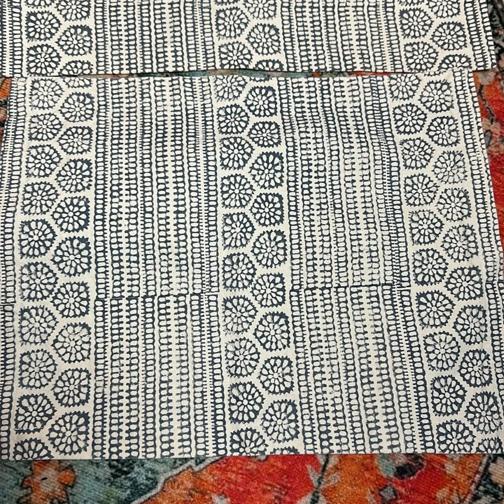 Crate & Barrel Fabric Placemats Set of 4